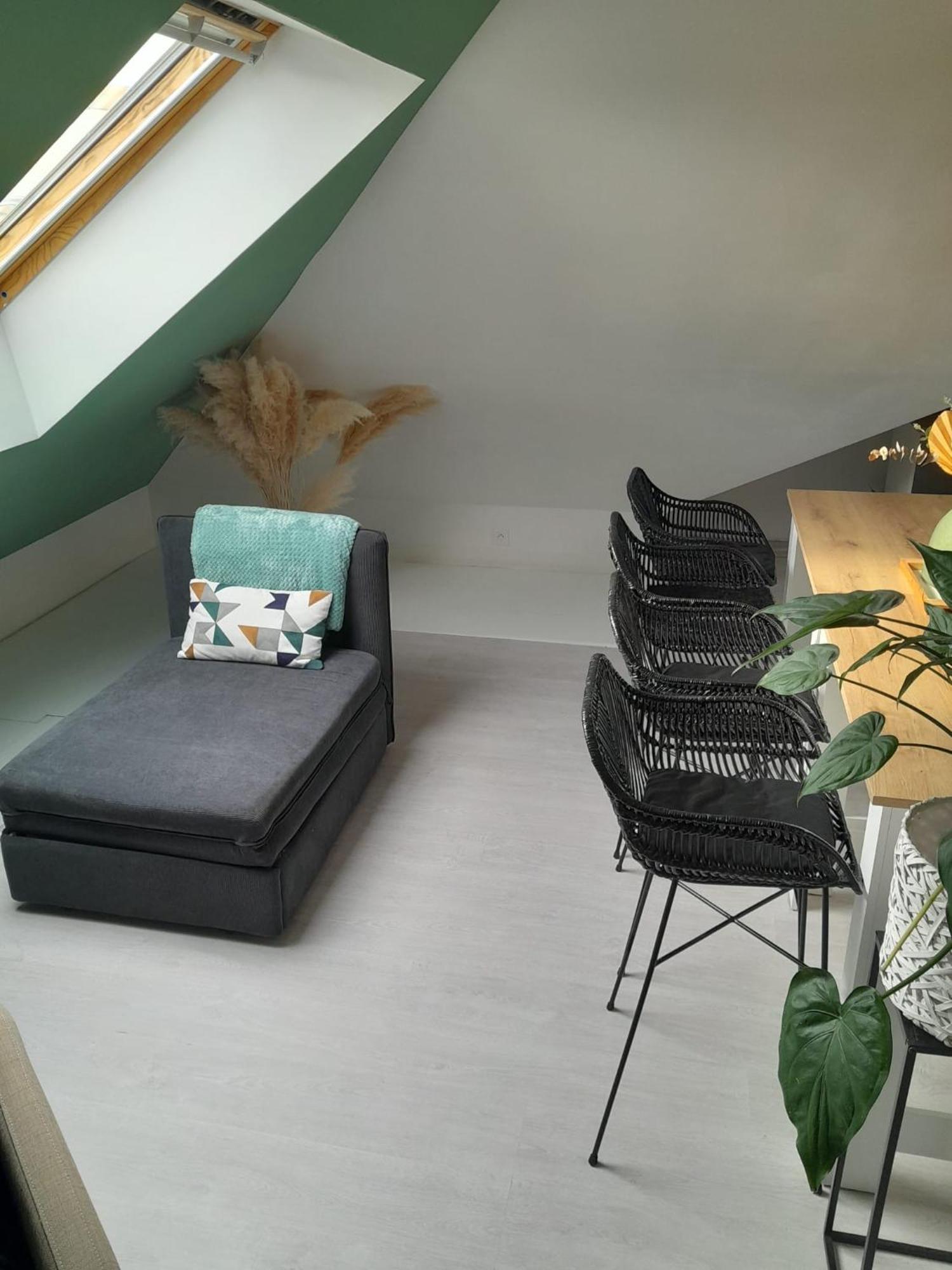 Logement Convivial, Charmant Et Spacieux Сен-Марсель Экстерьер фото